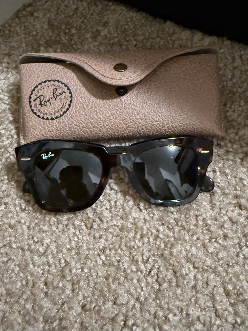 Ray-Ban State Street Sunglasses - Polished Havana with Dark Grey Lenses - Picture 6 of 6